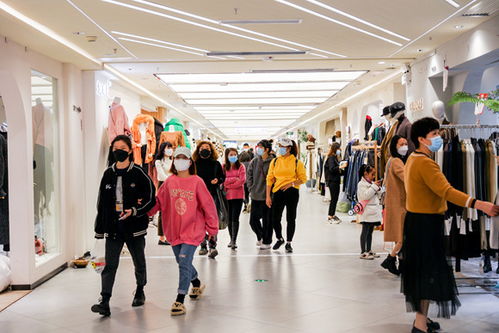 把温暖带回家 广州白马服装市场年度活动开启，加速时尚潮流消费